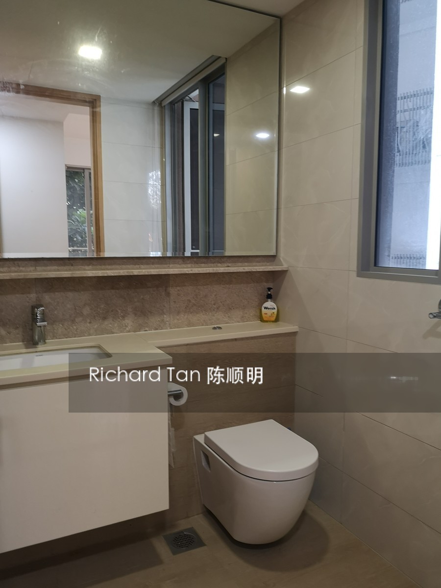 Bartley Residences (D19), Apartment #201076732